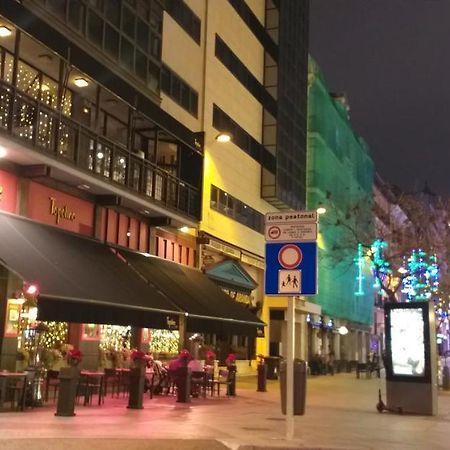 Céntrico, Gran Vía Sol Plaza Mayor Madrid Exterior foto